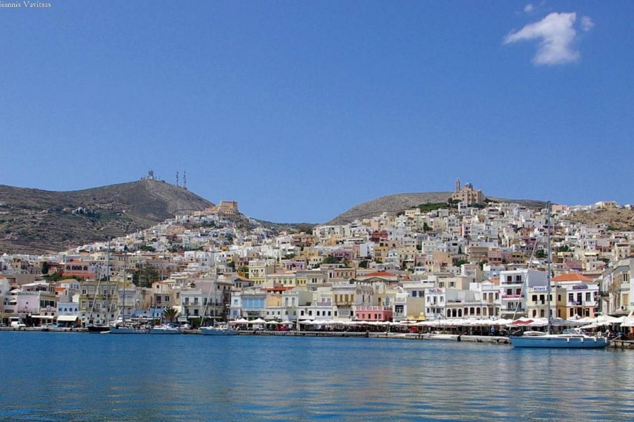 Akti Miaouli Holiday Home Vari  Luaran gambar