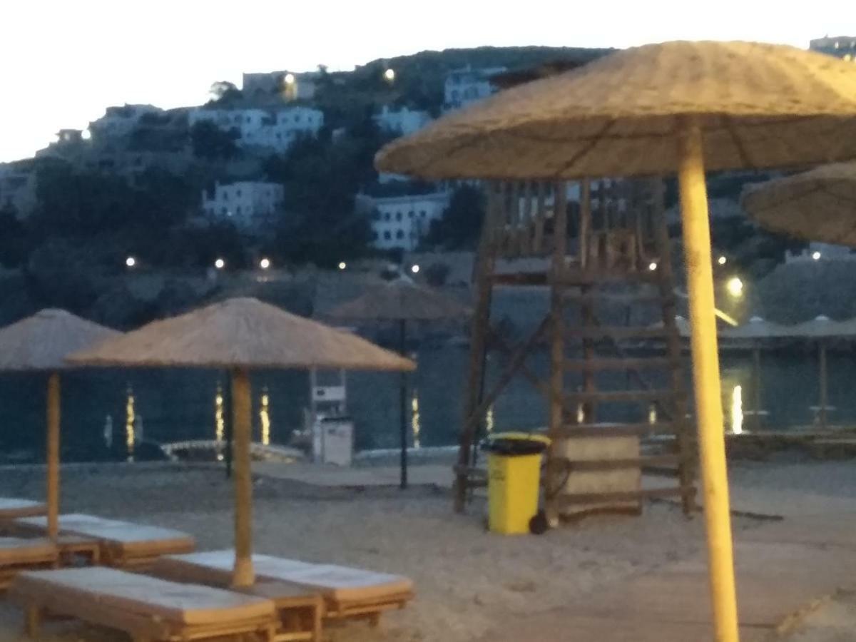 Akti Miaouli Holiday Home Vari  Luaran gambar