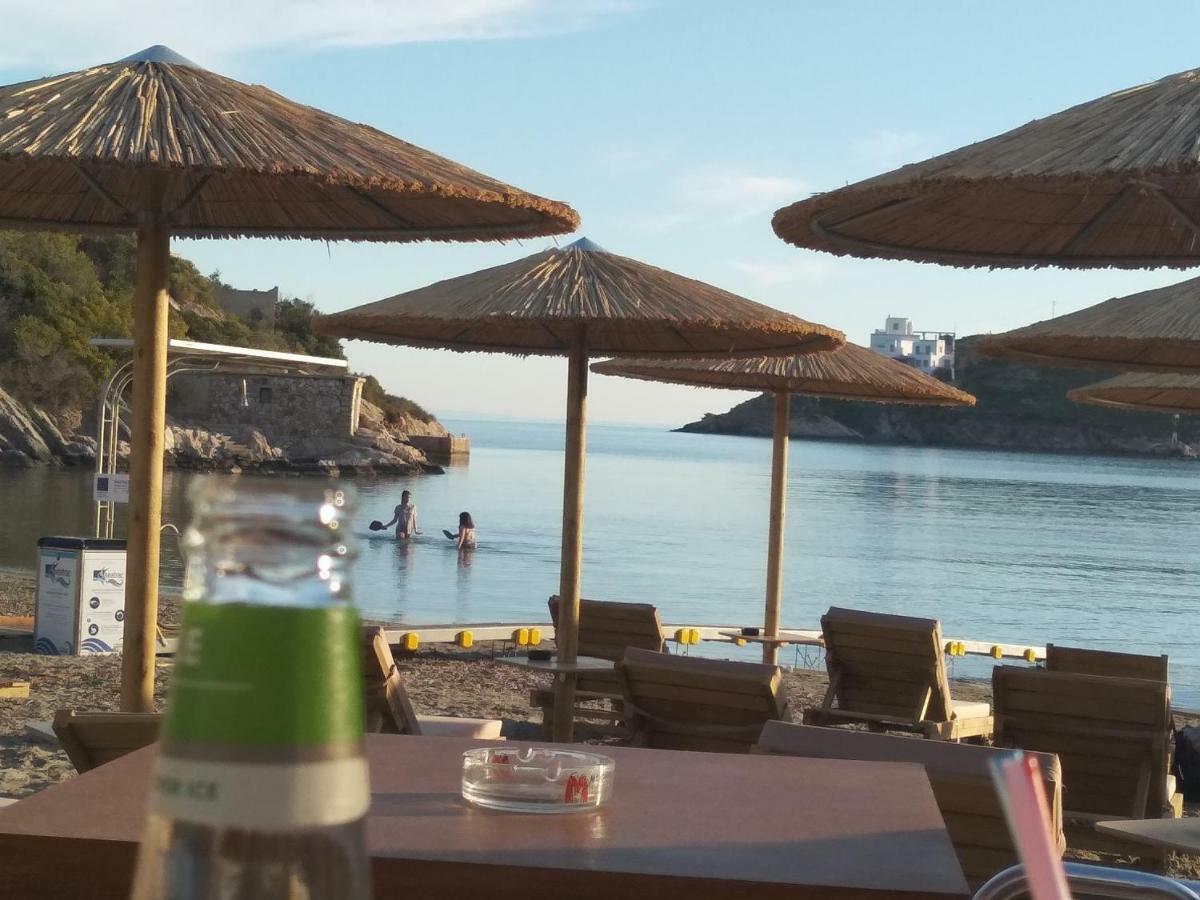 Akti Miaouli Holiday Home Vari  Luaran gambar